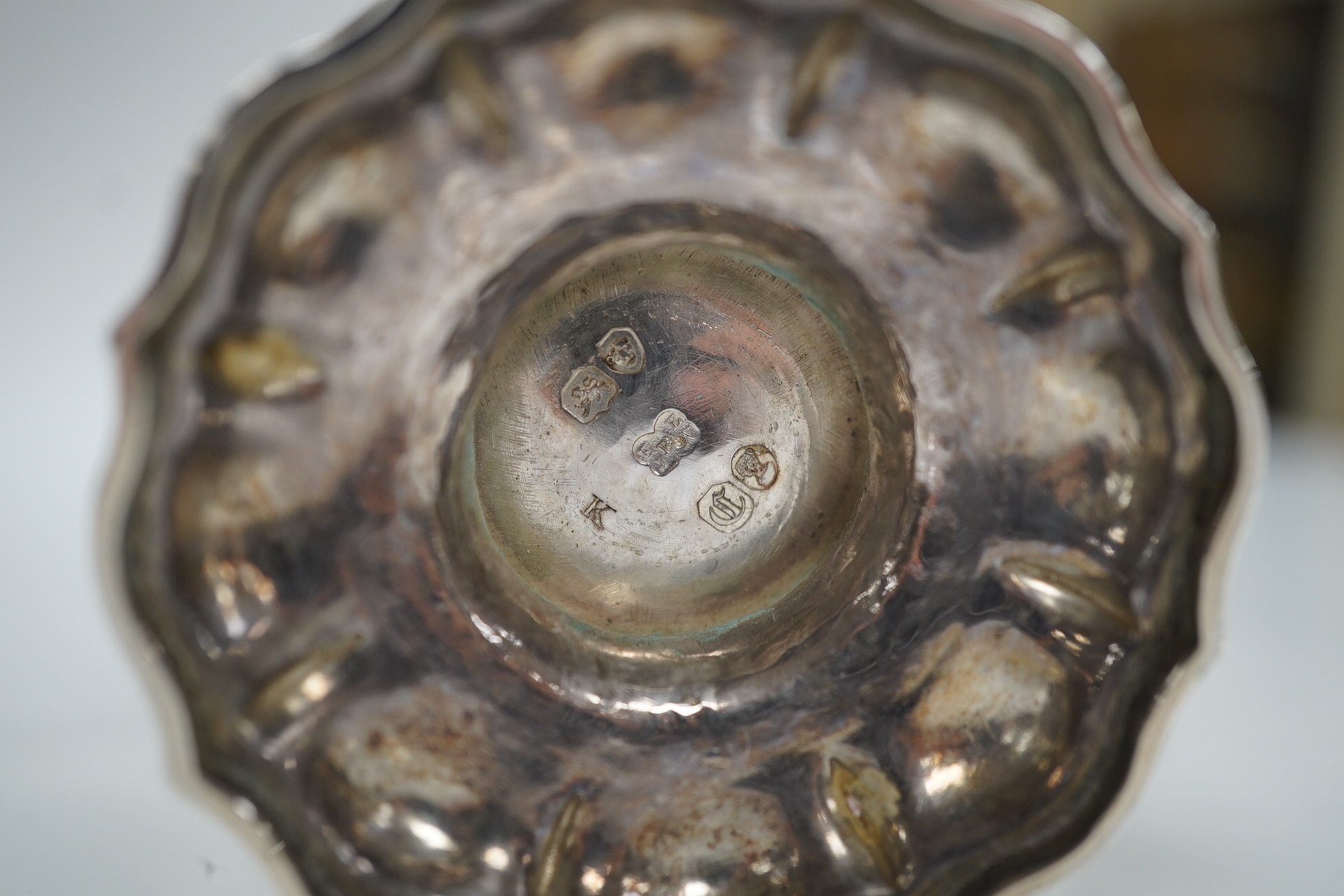 An early Victorian silver pedestal christening cup, by The Barnards, London, 1838, 92mm, 131 grams. Condition - good